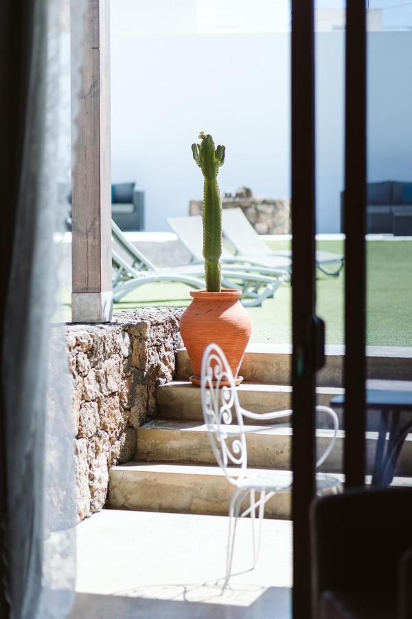 Hotelito Rural Flor De Timanfaya Тинахо Екстериор снимка