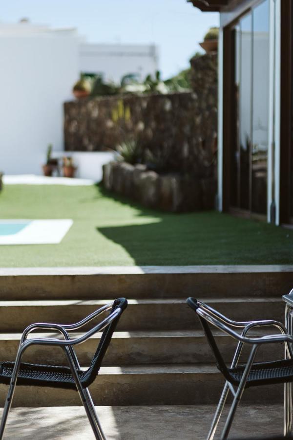 Hotelito Rural Flor De Timanfaya Тинахо Екстериор снимка