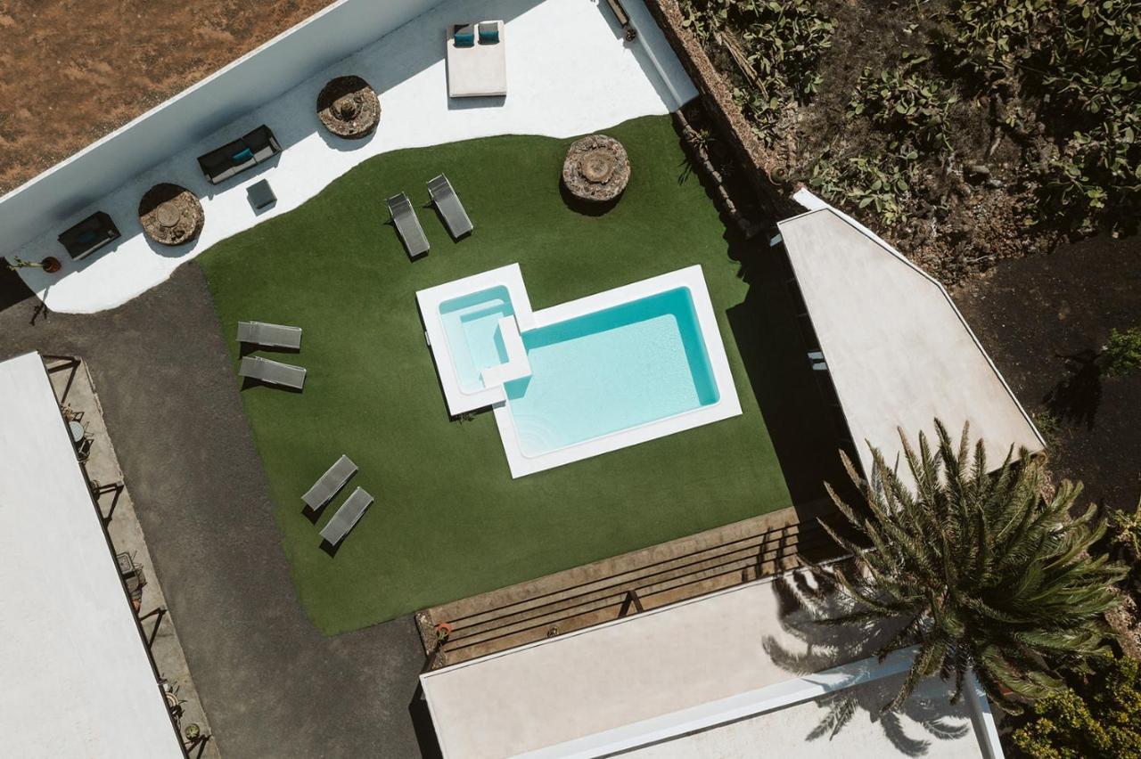 Hotelito Rural Flor De Timanfaya Тинахо Екстериор снимка