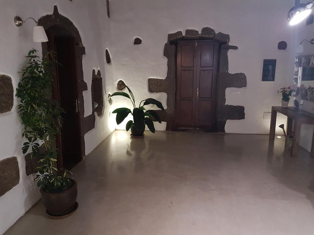 Hotelito Rural Flor De Timanfaya Тинахо Екстериор снимка