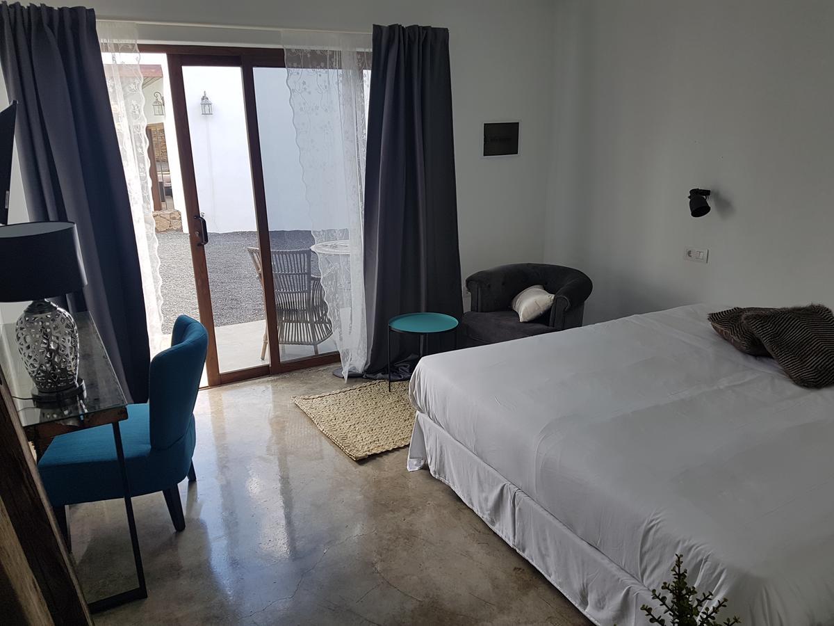Hotelito Rural Flor De Timanfaya Тинахо Екстериор снимка