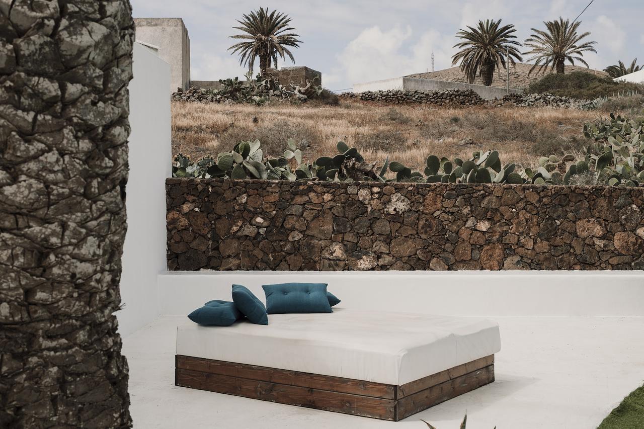 Hotelito Rural Flor De Timanfaya Тинахо Екстериор снимка