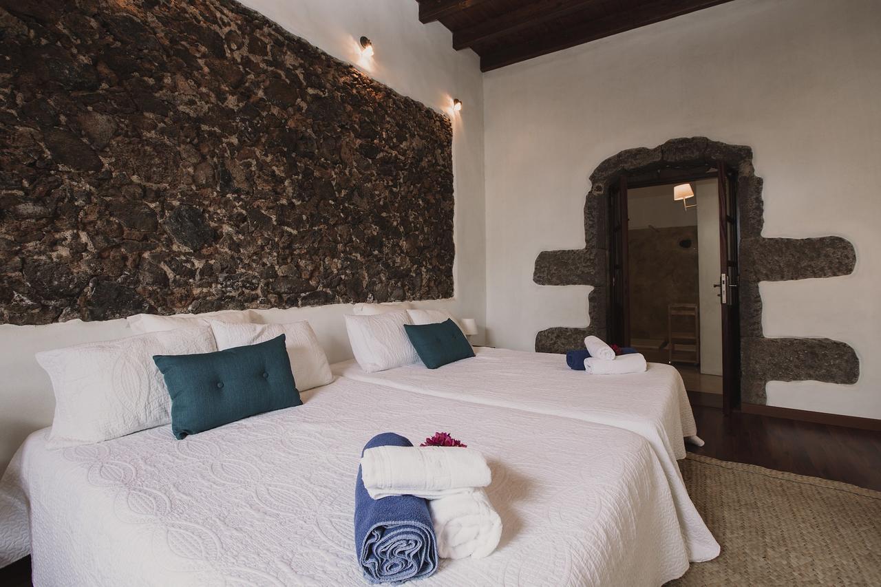 Hotelito Rural Flor De Timanfaya Тинахо Екстериор снимка