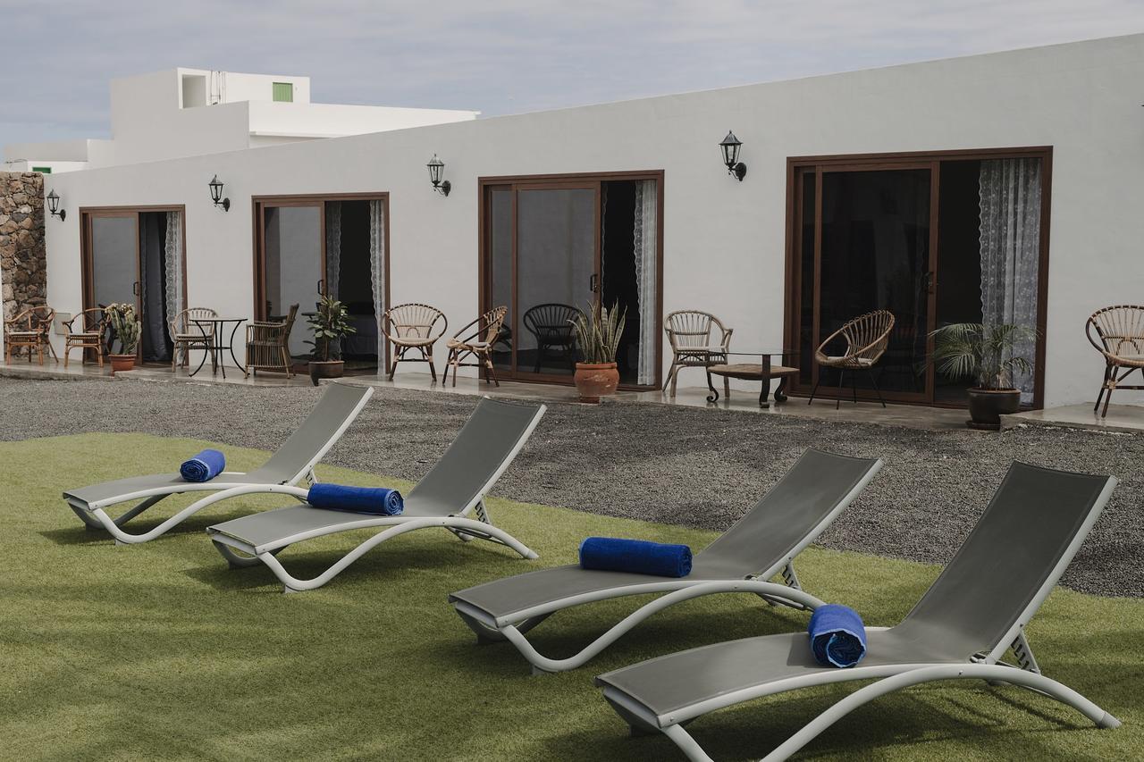 Hotelito Rural Flor De Timanfaya Тинахо Екстериор снимка